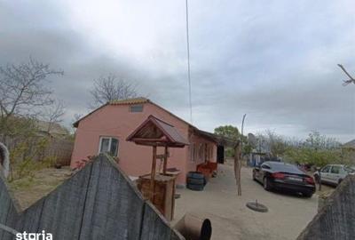 Casă cu Teren 812 Mp în Mihai Viteazu - 1