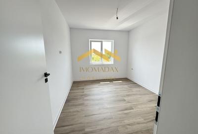 Duplex cu 4 camere cu Canalizare în Utvin - 3