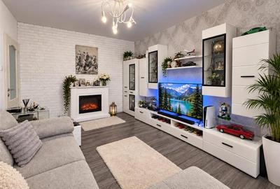 Apartament cu 3 camere decomandat, mobilat în Canta