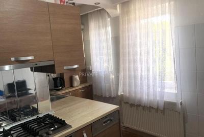 Apartament cu 3 camere decomandat în Tudor - 5