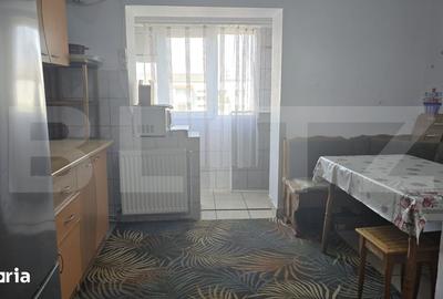 Apartament cu 2 camere în Micro 17