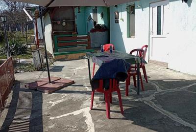 Casă cu 2 camere cu Teren 1200 Mp în Central - 3