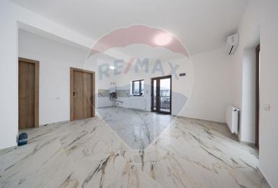 Casă individuală cu 9 camere cu Teren 501 Mp în Hărman - 25