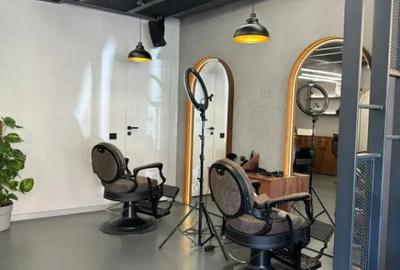 Spațiu comercial, de 45 mp, în Central