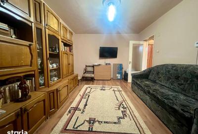 Garsonieră decomandată în Central - 7