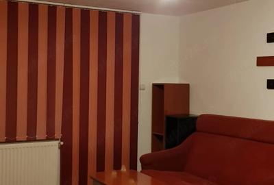 Garsonieră decomandată în Central - 1