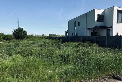Teren de 710 mp, în Calea Urseni - 6