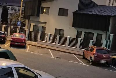 Spațiu comercial, de 280 mp, în Central - 1