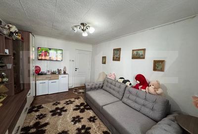 Apartament cu 2 camere decomandat, mobilat în Micro 15