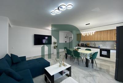 Apartament cu 3 camere semidecomandat, mobilat în Mihai Viteazul