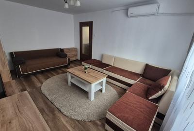 Apartament cu 2 camere decomandat în Narcisa