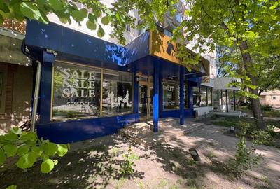 Spațiu comercial, de 100 mp, în Central