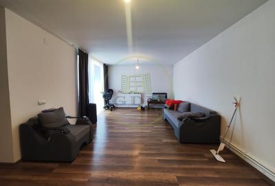 Casă individuală cu 5 camere cu Teren 432 Mp în Malu Mare - 2
