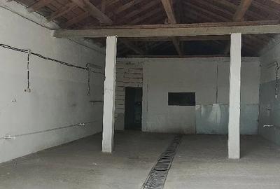 Spațiu comercial, de 120 mp, în Central - 7