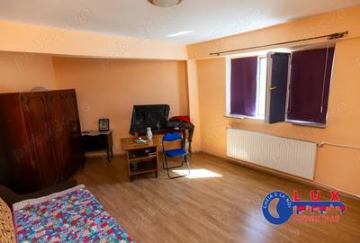 Garsonieră decomandată în Central - 15