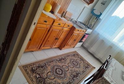 Apartament cu 2 camere decomandat în Exterior Vest