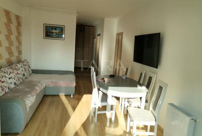 Apartament cu 3 camere semidecomandat în Iris