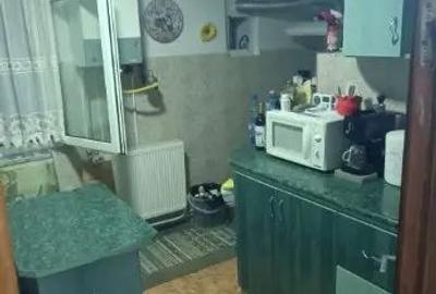 Apartament cu 3 camere decomandat în Obcini - 2
