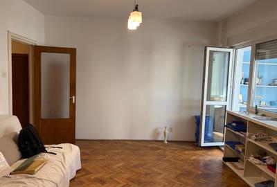 Apartament cu 2 camere semidecomandat în Dacia - 1