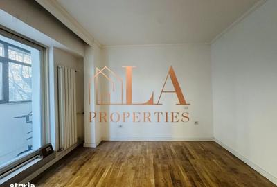 Apartament cu 3 camere în Panduri