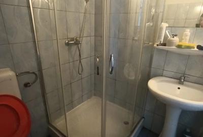 Garsonieră decomandată în Ferentari