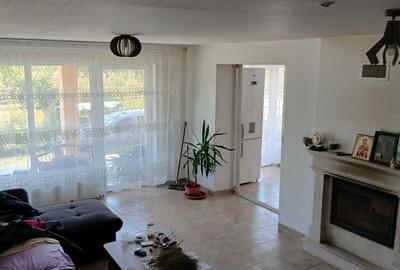 Casă cu 3 camere în Climești