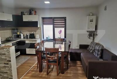 Casă cu 4 camere cu Teren 800 Mp în Pănet