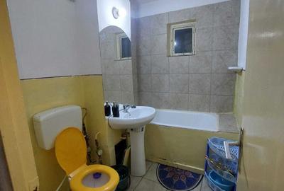 Apartament cu 2 camere decomandat în Lotus