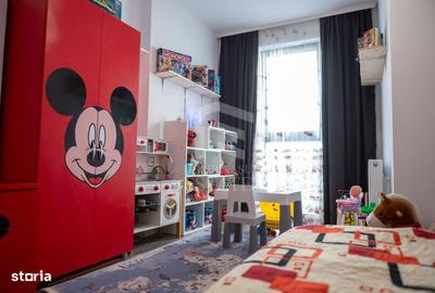 Apartament cu 3 camere, mobilat în Tomis Nord
