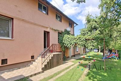 Casă individuală cu 6 camere cu Canalizare în Vulcan