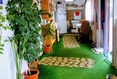 Casă cu 3 camere cu Teren 297 Mp în Corbu