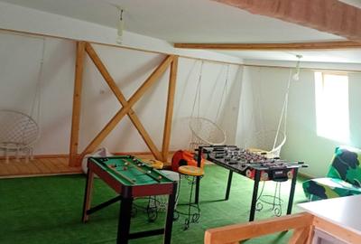 Casă cu 4 camere cu Teren 800 Mp în Slobozia