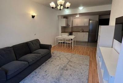 Apartament cu 3 camere semidecomandat, mobilat în Doamna Ghica