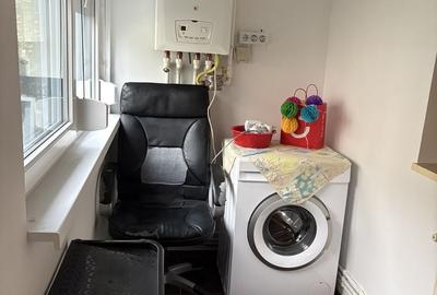 Apartament cu 2 camere decomandat în Școlilor