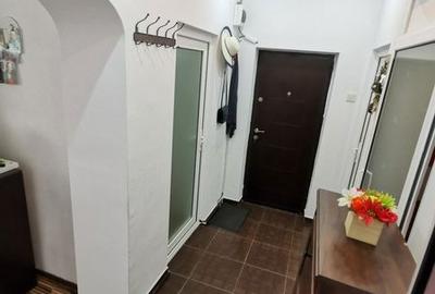 Apartament cu 3 camere decomandat în ICIL - 6