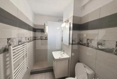 Apartament cu 3 camere semidecomandat în Gojdu
