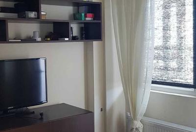 Apartament cu 3 camere decomandat în Micro 18 - 2