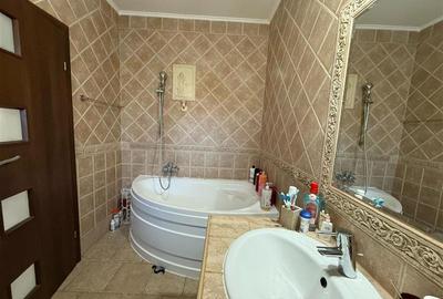 Casă individuală cu 5 camere cu Teren 1000 Mp în Central - 5