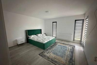 Casă cu Teren 450 Mp în Central