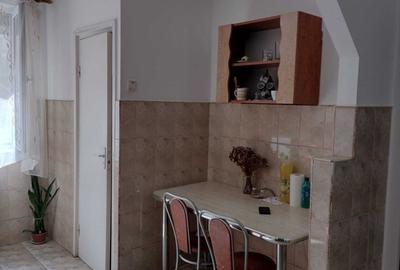 Apartament cu 2 camere decomandat în Central - 4