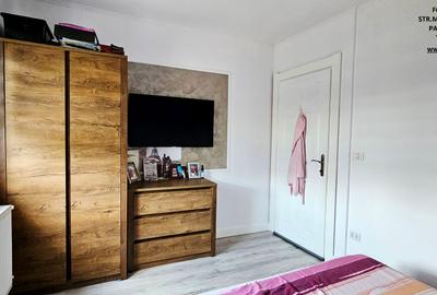 Casă cu 6 camere cu Teren 900 Mp în Exterior Sud - 14