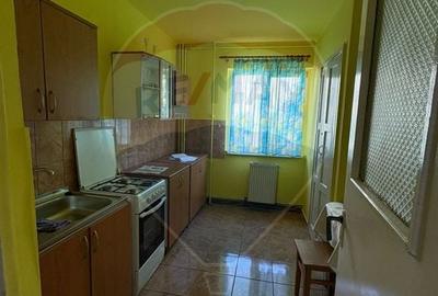 Apartament cu 2 camere semidecomandat în Central - 3
