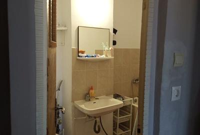 Apartament cu 2 camere decomandat în Iosia