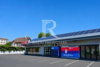 Spațiu comercial, de 996 mp, în Sânmartin