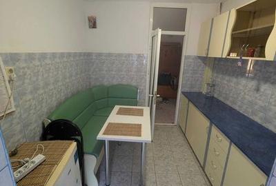 Apartament cu 2 camere decomandat în C5 - 6