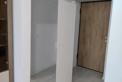 Garsonieră semidecomandată în Titan - 2