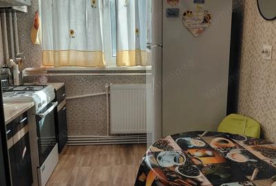 Apartament cu 3 camere semidecomandat în Țiglina 1 - 15