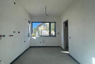 Duplex cu 5 camere cu Canalizare în Bună Ziua - 9