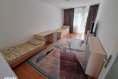 Casă cu 5 camere cu Teren 1000 Mp în Cristian - 4