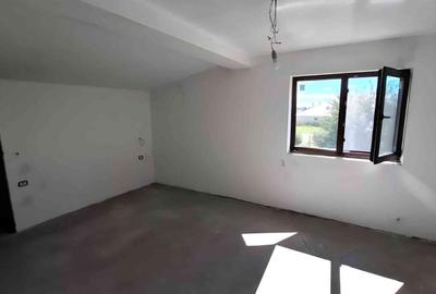 Casă cu 4 camere în Câmpineanca - 8